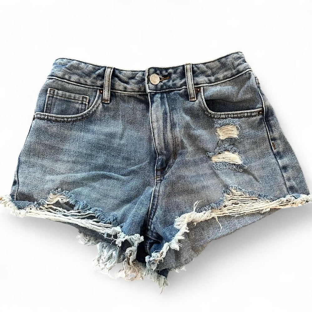 Pacsun high rise festival denim shorts 
#summer